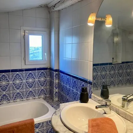 Holiday home Maison De Entre Cite Et Canal Du Midi - Classee 4 Etoiles