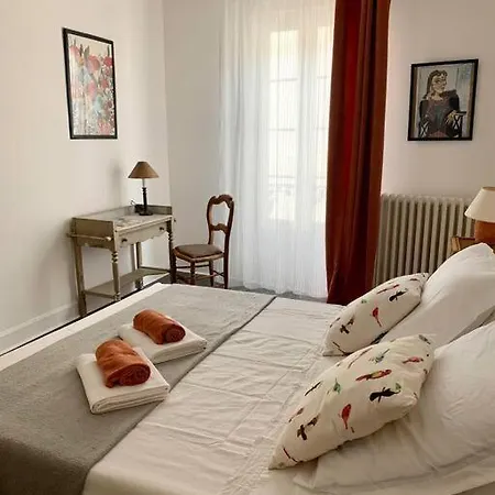 Holiday home Maison De Entre Cite Et Canal Du Midi - Classee 4 Etoiles Carcassonne